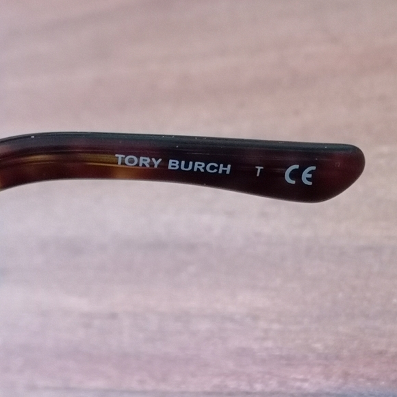 Tory Burch Kira Sunglasses - Picture 11 of 12